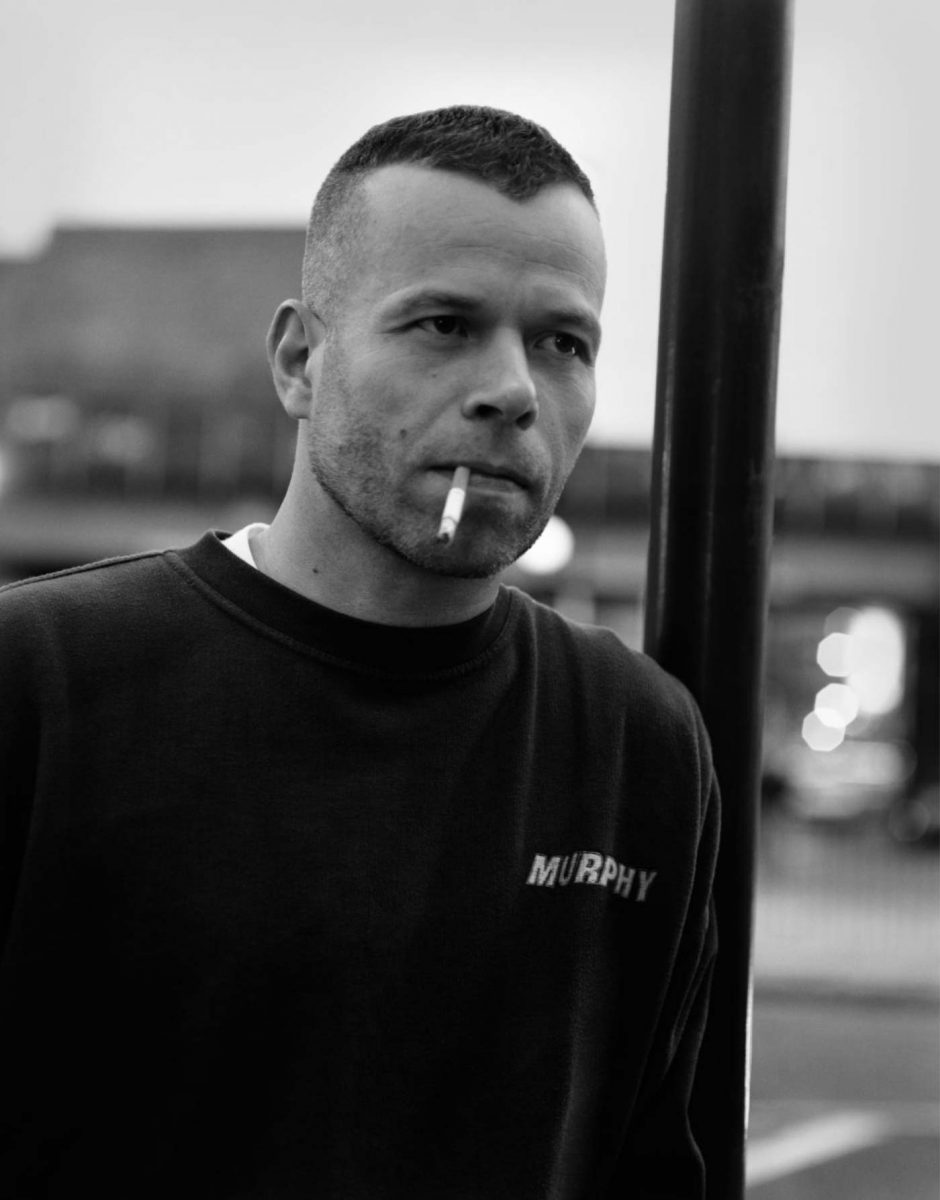 Wolfgang Tillmans fotografiado por Alasdair Mclellan