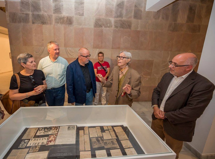 Vista de la exposición durante una visita guiada