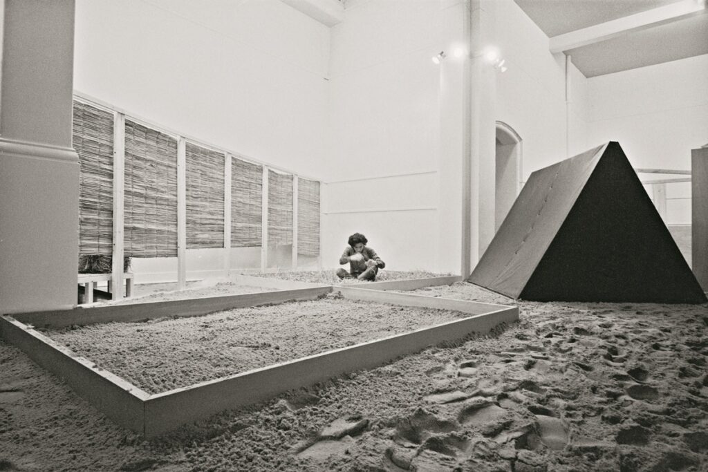 Hélio Oiticica, Edén, 1969