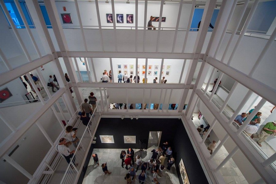 Vista de la exposición durante una visita guiada